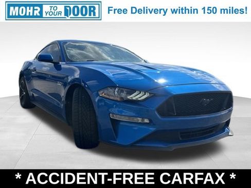 Used 2019 Ford Mustang GT RWD image 3
