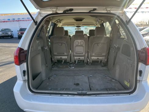 Used 2005 Toyota Sienna CE image 8