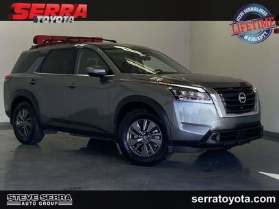 Used 2022 Nissan Pathfinder SV