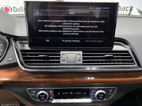 Used 2022 Audi Q5 2.0T Premium w/ Convenience Package AWD/4WD image 18
