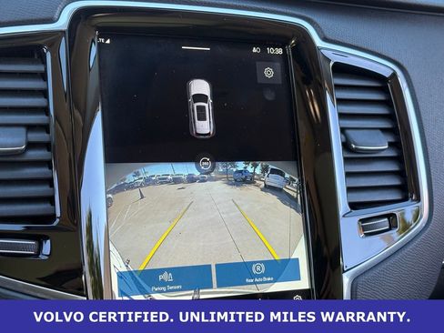 Certified 2023 Volvo XC90 B6 Plus image 25
