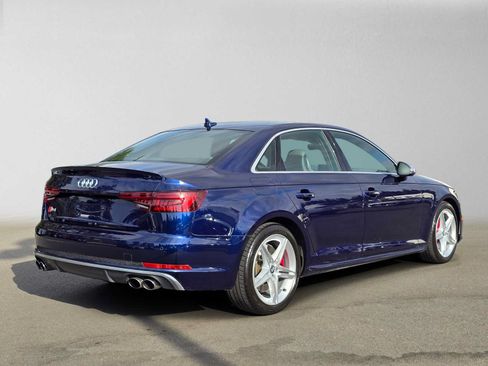 Used 2019 Audi S4 Prestige AWD/4WD image 3
