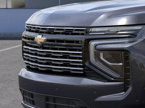 New 2026 Chevrolet Suburban High Country w/ Sun And Tow Package image 38