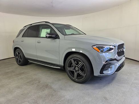 New 2026 Mercedes-Benz GLE 450 4MATIC image 1