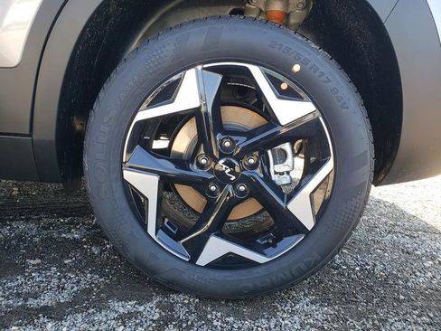 New 2026 Kia Seltos S image 12