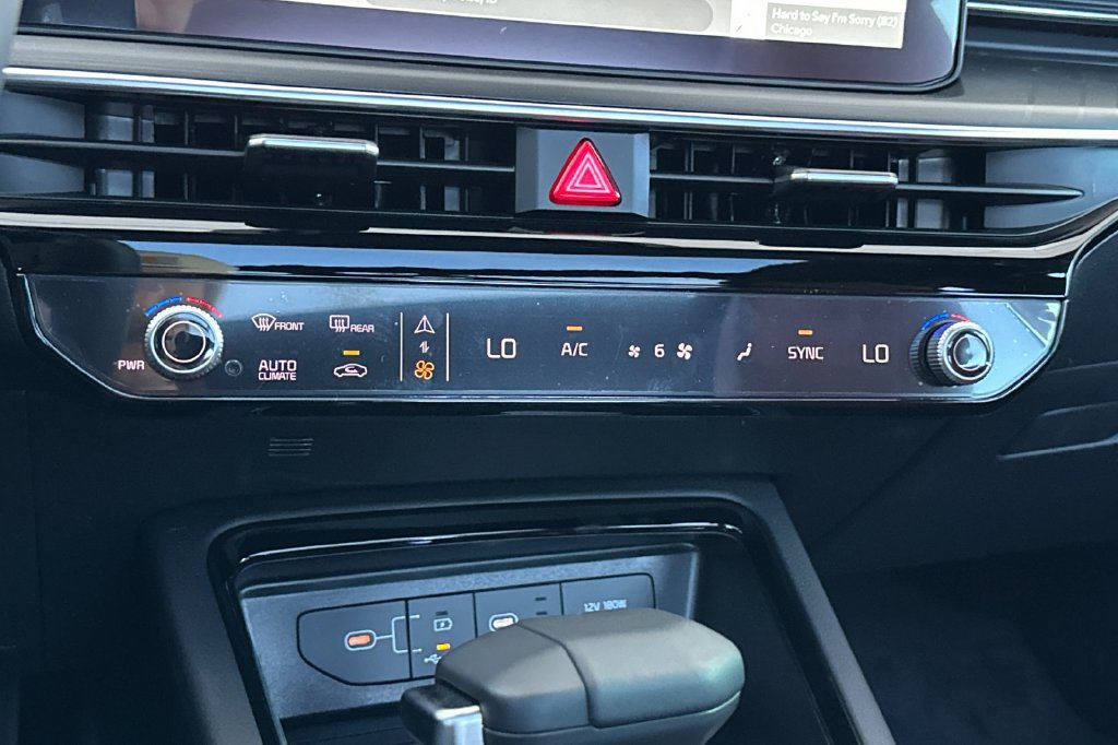 New 2027 Kia K5 GT-Line AWD/4WD image 22