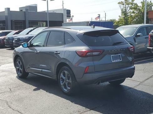 Used 2023 Ford Escape ST-Line w/ Tech Pack #1 AWD/4WD image 4