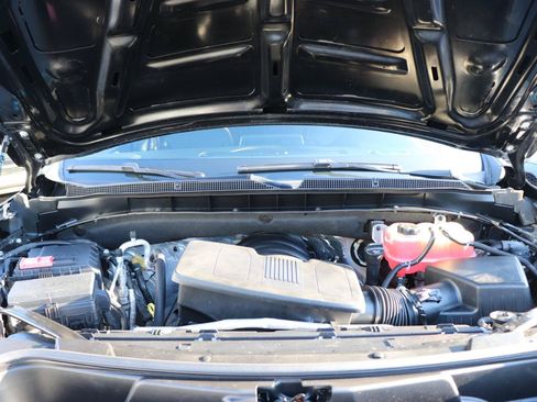 Used 2023 Chevrolet Suburban LT AWD/4WD image 50