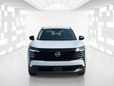 New 2026 Nissan Kicks S FWD image 2