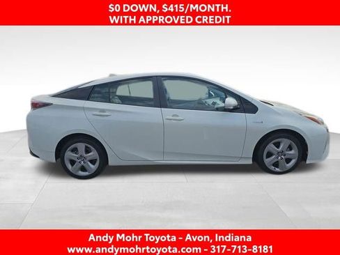 Used 2016 Toyota Prius Four Touring FWD image 8