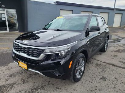 Used 2023 Kia Seltos LX