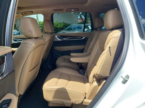 Certified 2024 Cadillac XT6 Premium Luxury w/ Platinum Package FWD image 14