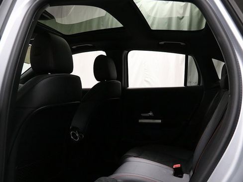 Certified 2025 Mercedes-Benz GLA 250 4MATIC image 13