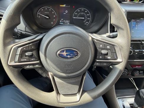 Used 2024 Subaru Forester AWD/4WD image 11
