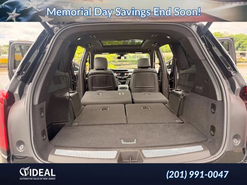 Used 2023 Cadillac XT6 Premium Luxury FWD image 19