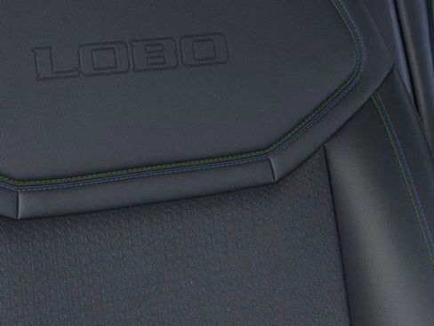 New 2025 Ford Maverick Lobo image 40