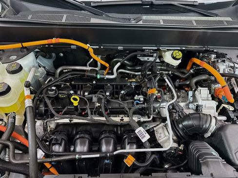 Used 2024 Ford Maverick XL image 27