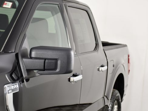 Used 2025 Ford F150 XLT w/ Equipment Group 301A Standard image 13