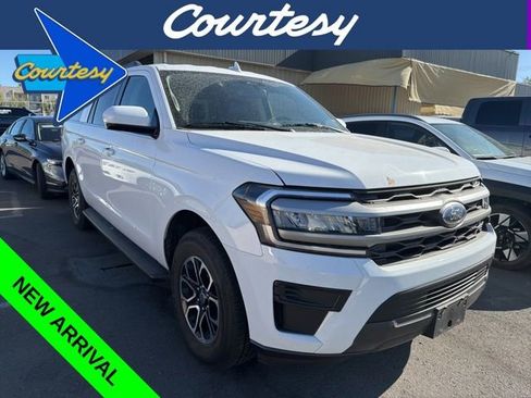 Used 2024 Ford Expedition Max XLT image 1