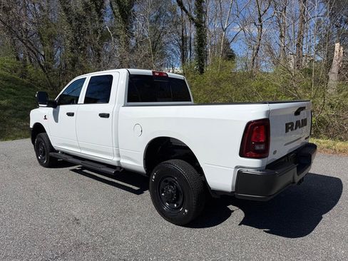 New 2026 RAM 2500 Tradesman image 10