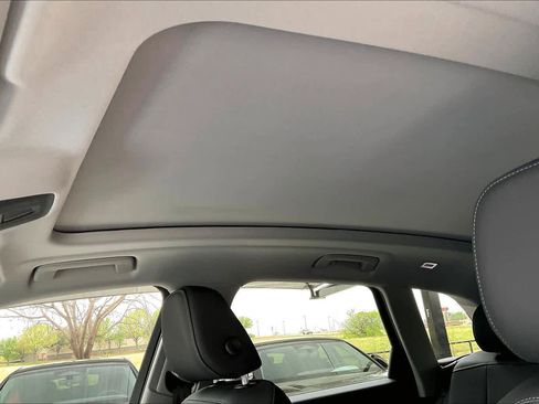 New 2026 Audi Q5 Premium Plus image 16