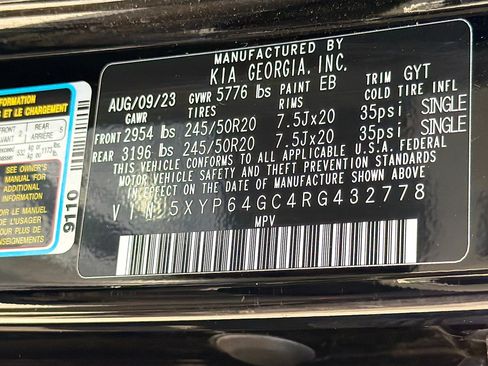 Used 2024 Kia Telluride S FWD image 42
