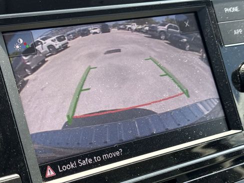 Used 2023 Volkswagen Tiguan S FWD image 19