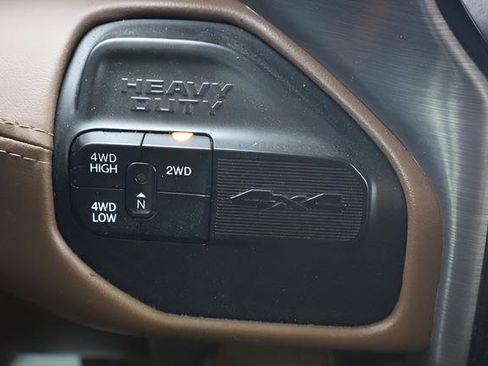 Used 2024 RAM 3500 Limited w/ Towing Technology Group image 24