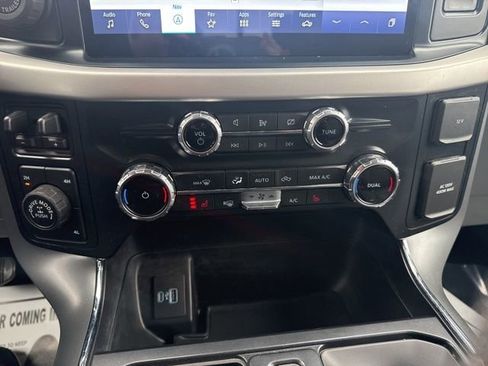 Used 2022 Ford F150 XLT w/ Equipment Group 302A High image 19