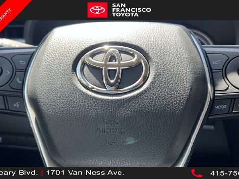 Certified 2021 Toyota Venza LE AWD/4WD image 32