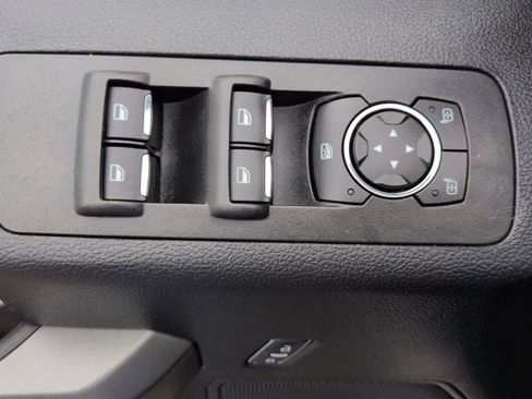 Used 2017 Ford F150 XLT w/ Equipment Group 302A Luxury image 17