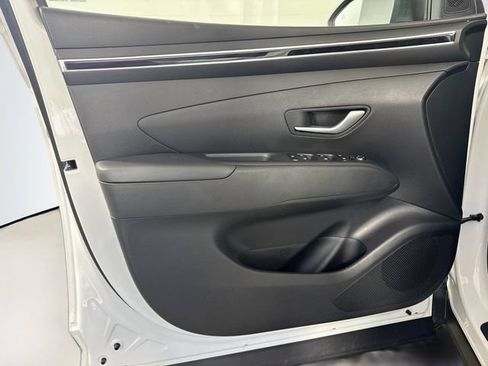 Used 2022 Hyundai Tucson SEL w/ Cargo Package AWD/4WD image 12