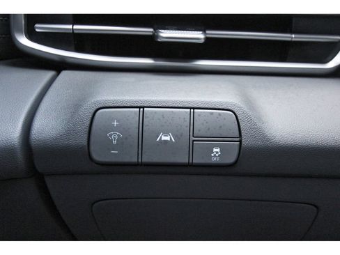 Used 2023 Hyundai Elantra SEL FWD image 21