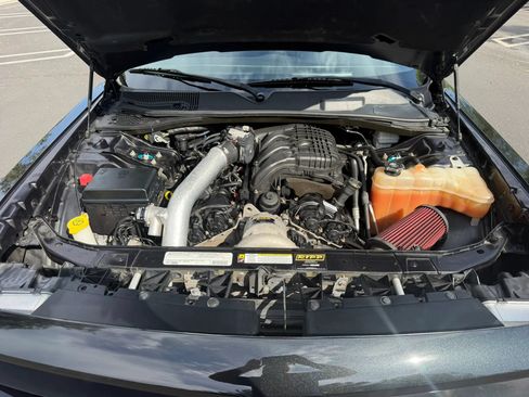 Used 2011 Dodge Challenger RWD image 23
