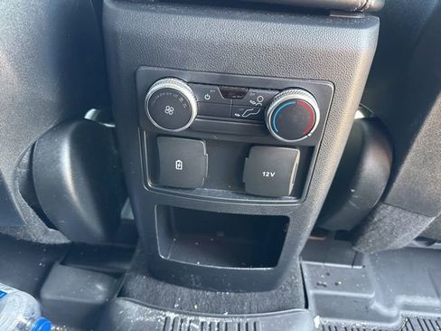 Used 2020 Ford Explorer XLT w/ Equipment Group 202A AWD/4WD image 13