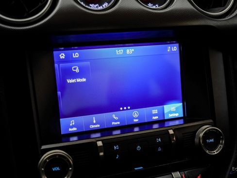 Used 2022 Ford Mustang Shelby GT500 w/ Technology Package image 68