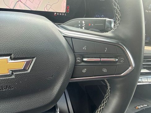 Used 2026 Chevrolet Traverse LT AWD/4WD image 24