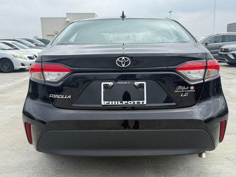 Used 2023 Toyota Corolla LE image 36