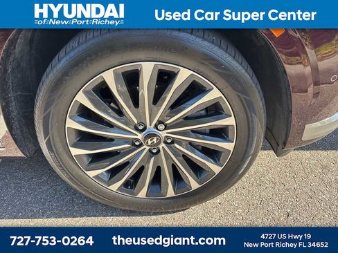 Used 2023 Hyundai Palisade Calligraphy image 5