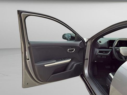 New 2025 Kia K4 GT-Line Turbo w/ GT-Line Premium Package FWD image 22