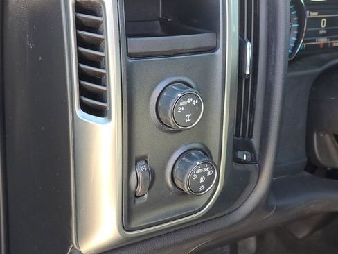 Used 2018 Chevrolet Silverado 1500 LT w/ All Star Edition image 10