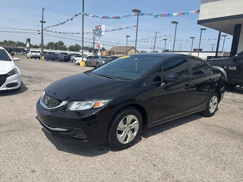 Used 2013 Honda Civic LX image 2