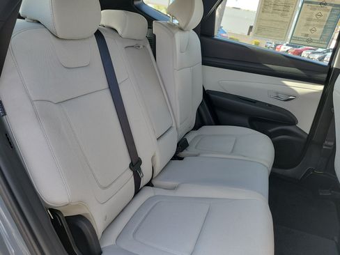 Certified 2026 Hyundai Tucson SE FWD image 26