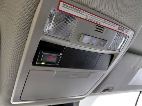 Used 2021 Toyota Tacoma SR5 image 40