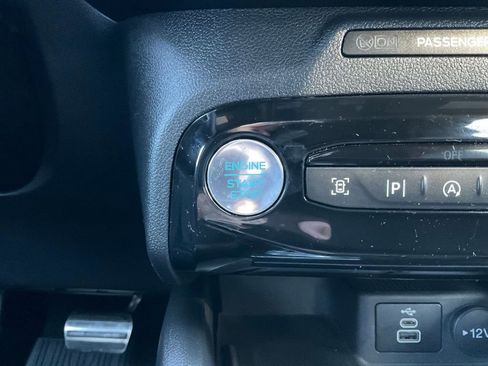 Used 2024 Ford Escape ST-Line Elite w/ Premium Technology Package image 24