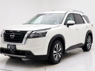 Used 2024 Nissan Pathfinder SL video 2
