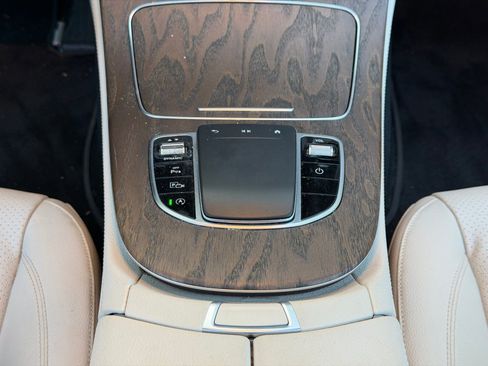 Certified 2022 Mercedes-Benz E 350 Sedan image 21