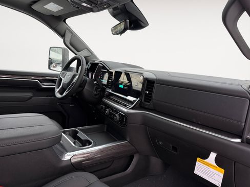New 2026 Chevrolet Silverado 2500 LTZ w/ LTZ Plus Package image 15