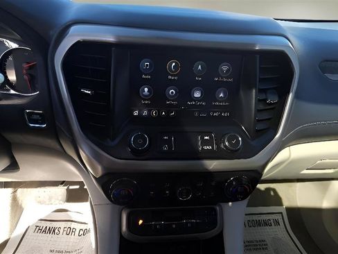 Used 2020 GMC Acadia Denali w/ Technology Package AWD/4WD image 14