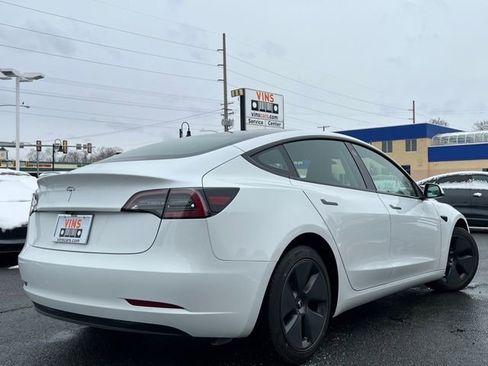Used 2023 Tesla Model 3 Standard Range image 13
